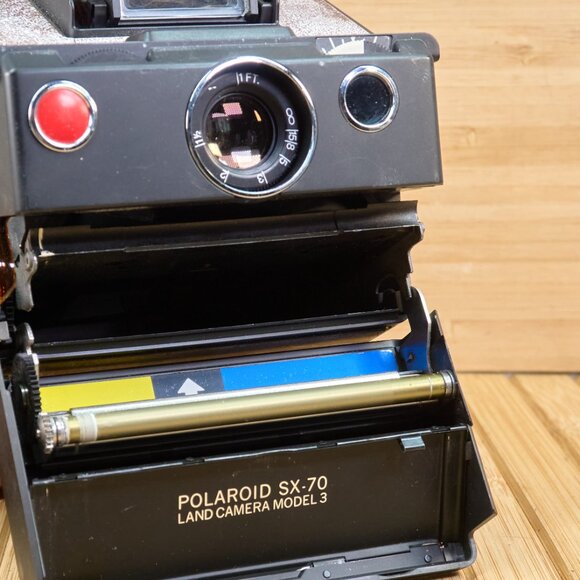 Vintage 70s Polaroid SX-70 Model 3 Land Camera, Black Body with Brown Leather - Picture 14 of 14